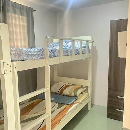 2 Bedroom Townhouse In Bacolod City Exterior foto